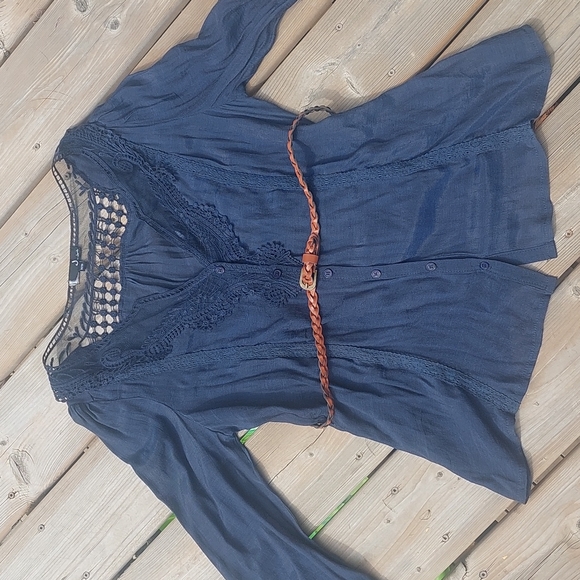 💟Blouse - Picture 2 of 6